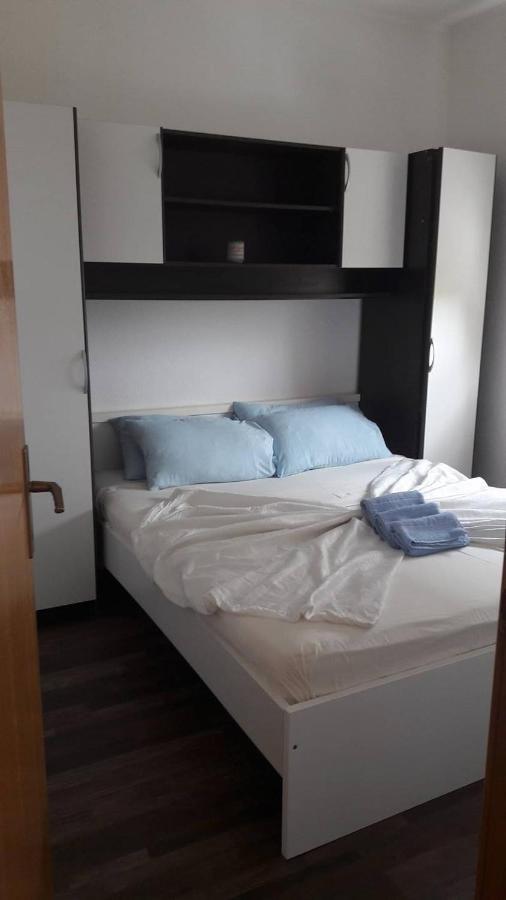 Apartments With A Parking Space Nin, Zadar - 13571 外观 照片
